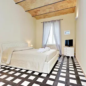 colosseum-suite.it-romehotels.com/