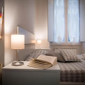 Novella White Appartement Florence